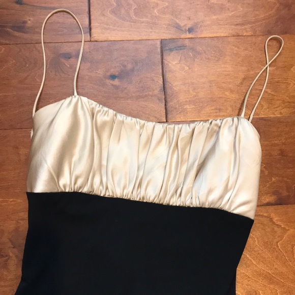 Silk Dress with Cute Back - Picture 2 of 6